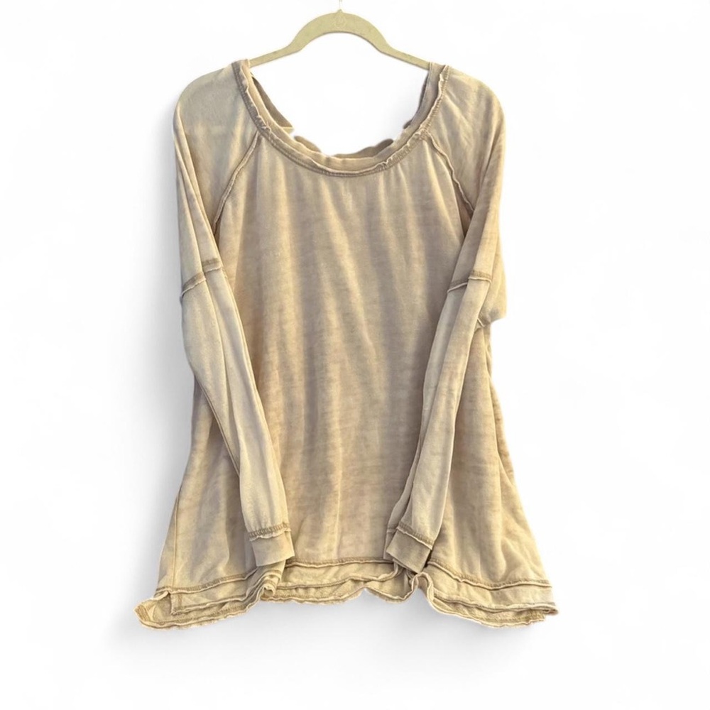Free People tan oversized long sleeve top. Cotton blend. Size small.